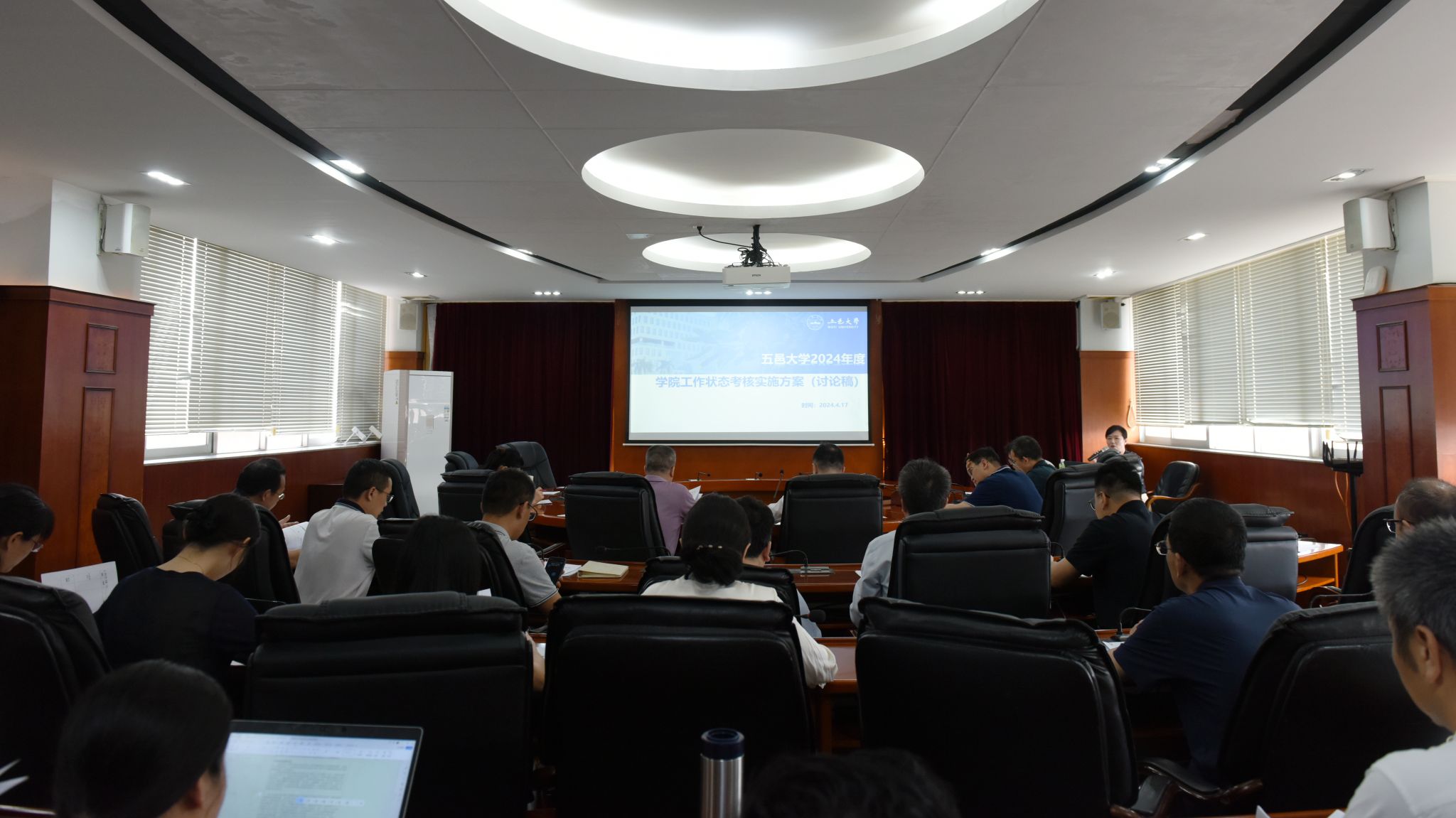 2E965B4A1EC4B898F60BFE308CF_A4FA3B7C_33328