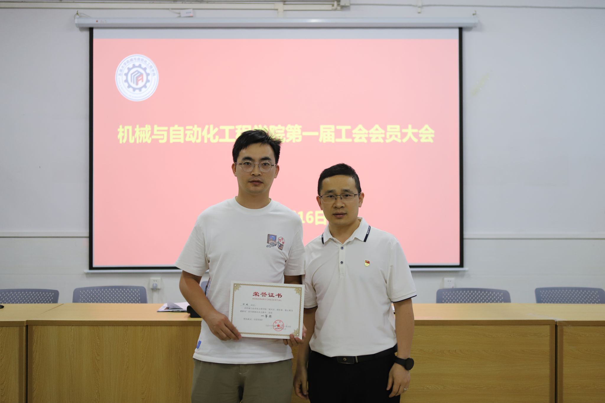 8B732F63608BBA86F610FD519AD_2A9F920B_272EC 8B732F63608BBA86F610FD519AD_2A9F920B_272EC