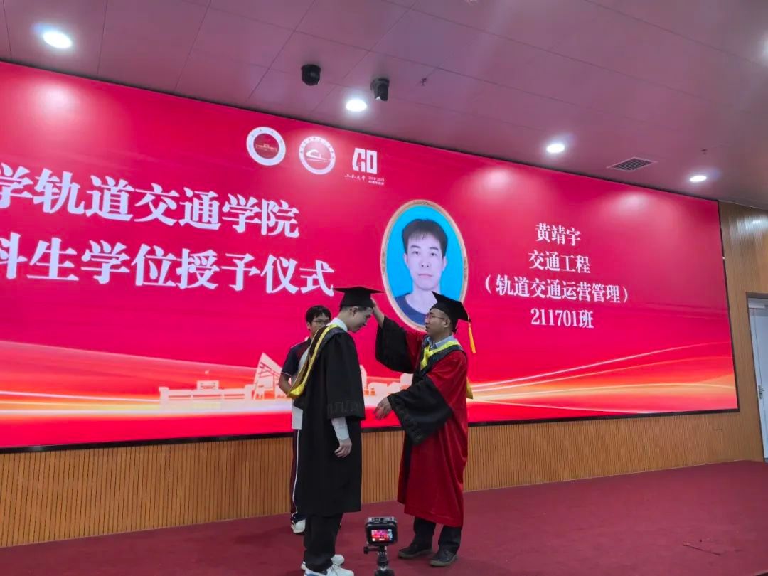 C85F6318ECA9CF1F00BAD323C3F_0EAC861E_1849F C85F6318ECA9CF1F00BAD323C3F_0EAC861E_1849F