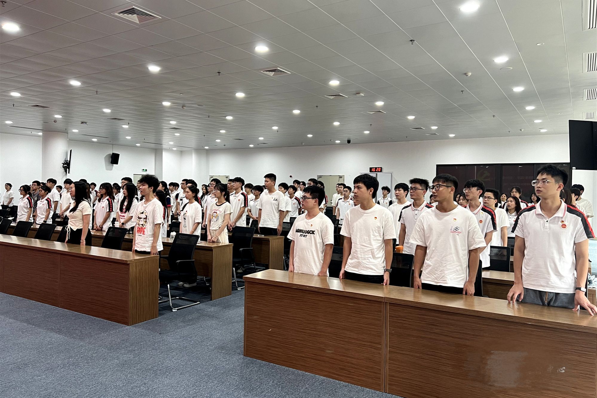 F1E237DC8D463C7D2392A72B457_35628B1A_6B3DA F1E237DC8D463C7D2392A72B457_35628B1A_6B3DA