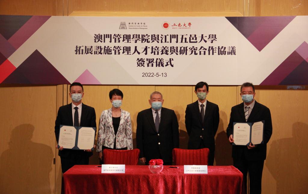 DA3B0DE5E7876D93119178AF51A_382D2B16_11E69