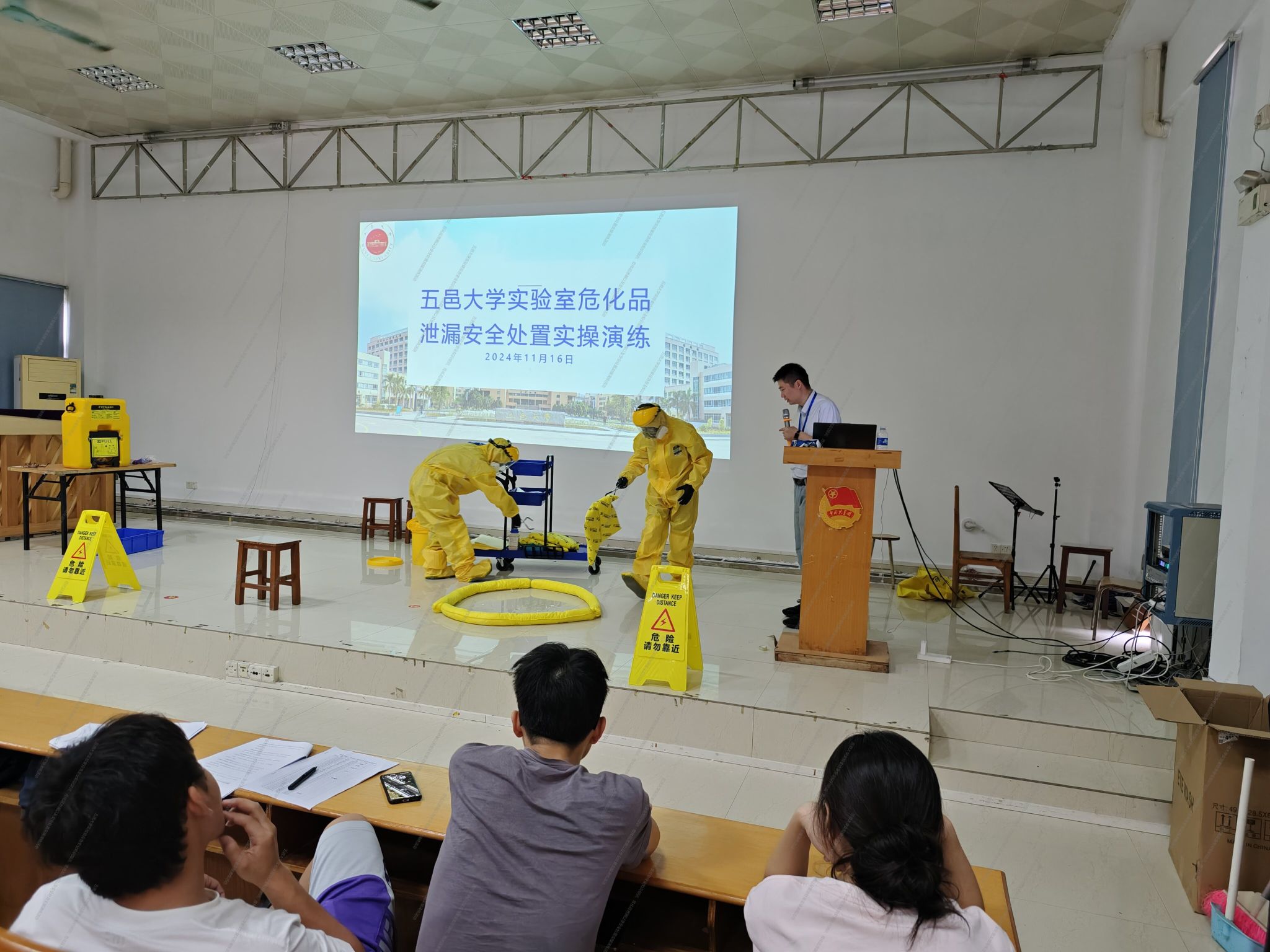 D6D05833EC2A7F2F79059BA1F41_18122217_516A4