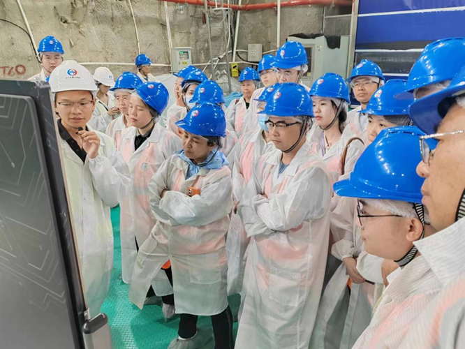 A9E2FC8E01D983C918726EED182_405FB411_CF092