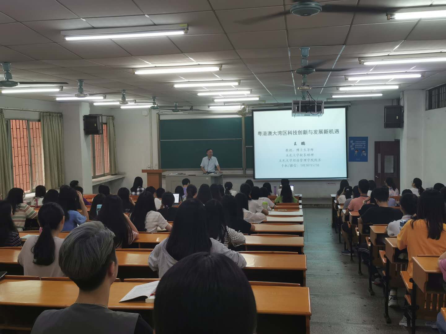 05A18D1204C837DC77BAAF5B798_8D99BBFF_1A202