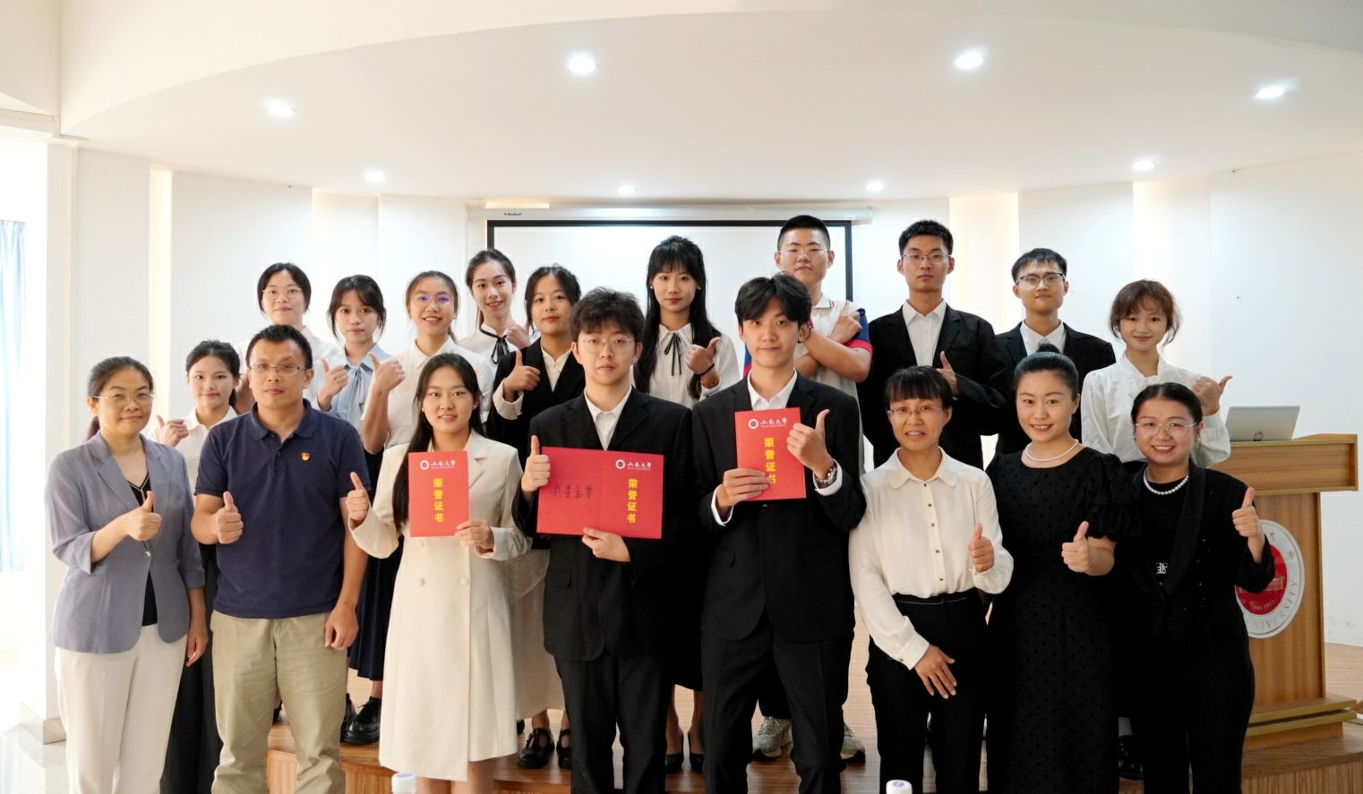 0DBE824DAAE8002EB3406A110E8_7F534A42_23EC7