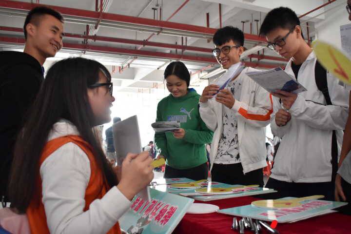 D6FF348226609003C44118750F2_F7F4F8E2_A10F