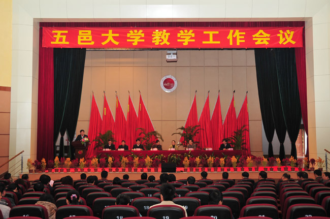 4EE6BB57D582E187CC0B73F41A0_0AAD0D31_1D979.jpg?e=