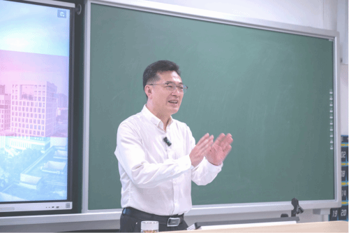 3A94A79E6A4257792637EED4117_5E417581_FB64