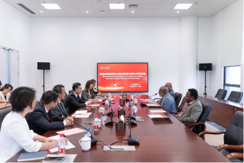 BFF1FA532BEB9B9C3C425F47F21_9233DE8D_49EEC