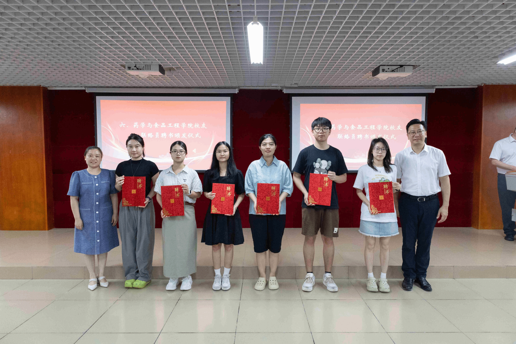 63D0A2492F3721F0B7428556F78_7A315115_11CC12