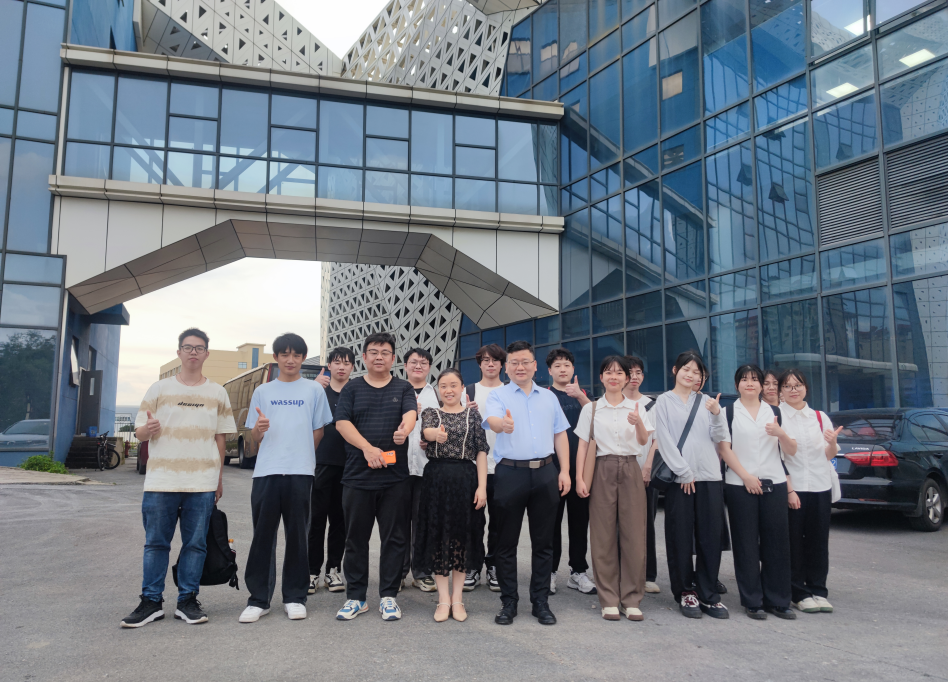 29D6CED44F9EA4EDA2673BE71C4_C5BD905B_278968