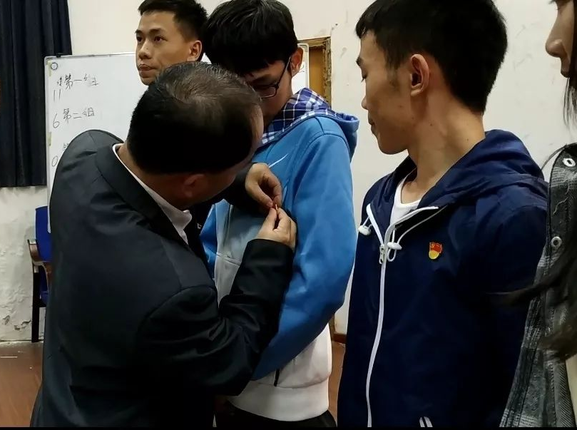 9FE2BEC579F96822A33C8ECA2A5_2458B5A6_7EE91