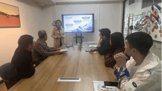 5EDF2F8AFBF111D44D915EA7CE8_2590E3E9_128ED