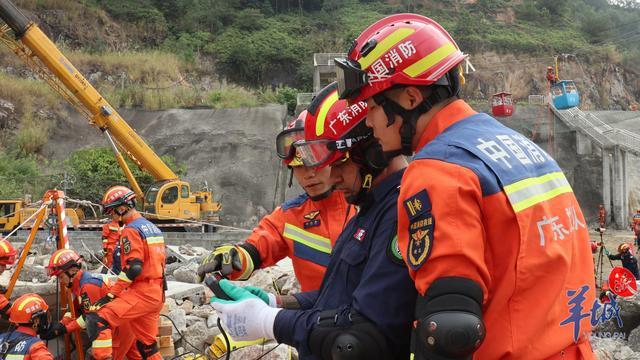 0CB74F2E9872F100622DE9CF127_D3E0443F_DA7A.jpg?e=