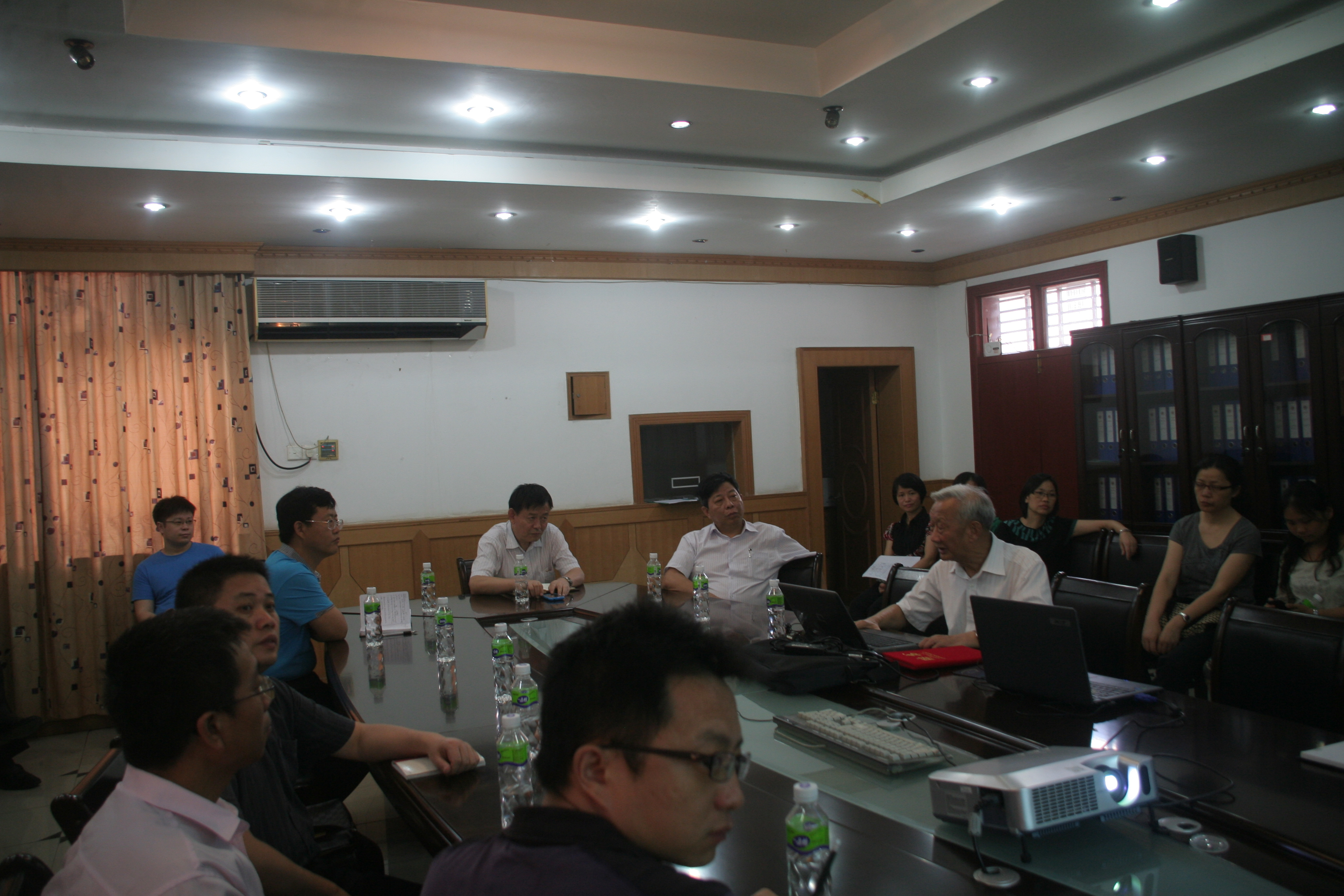 Ҽ������app����(�й�)�ٷ�������