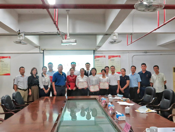 1D524D22D79A90BF68C486DE7B4_36877F30_190A0