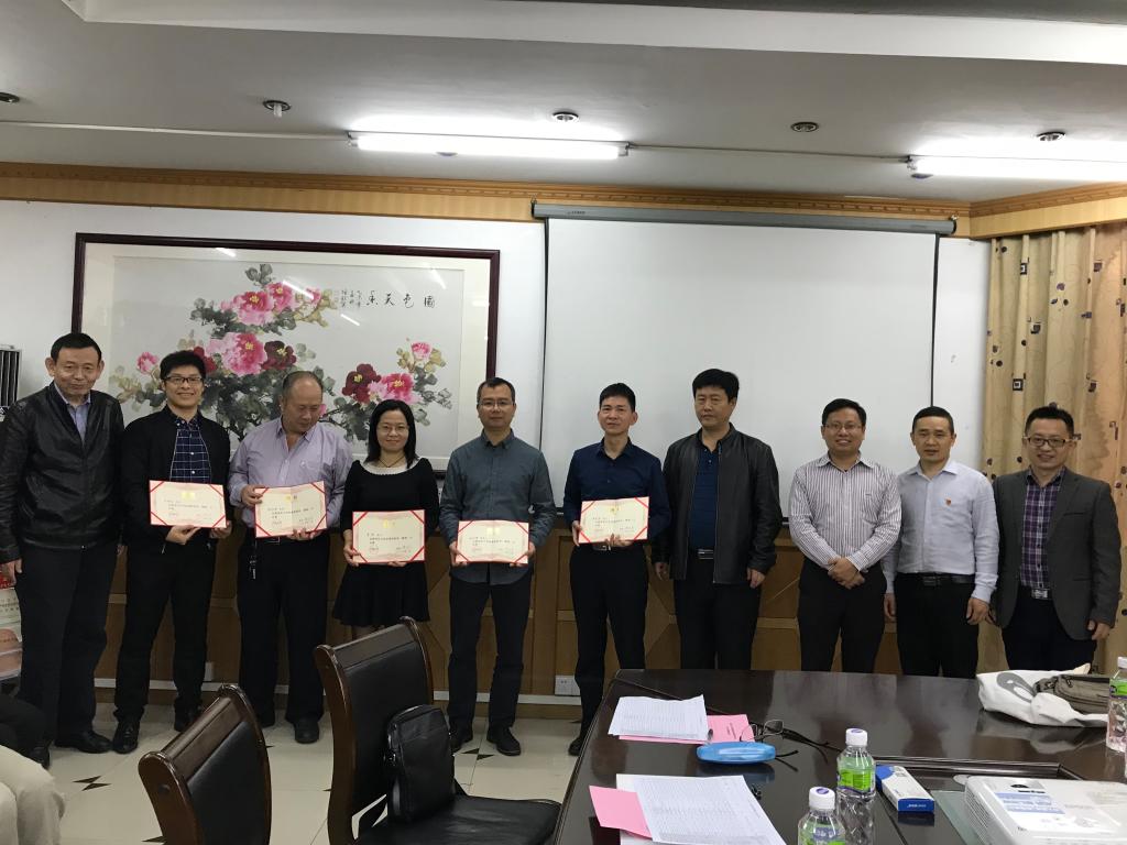 8418DA1BEE758B019466C9A1203_3D435305_177B8