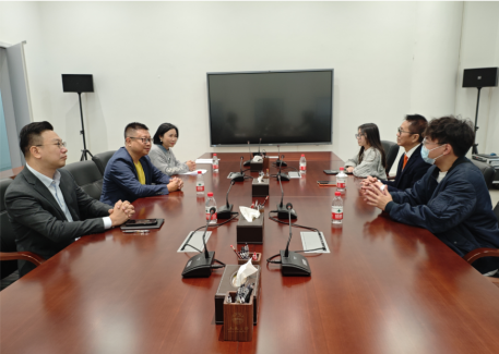 1EA5C65F3BF05C51258C4B05899_D0351C84_498AD