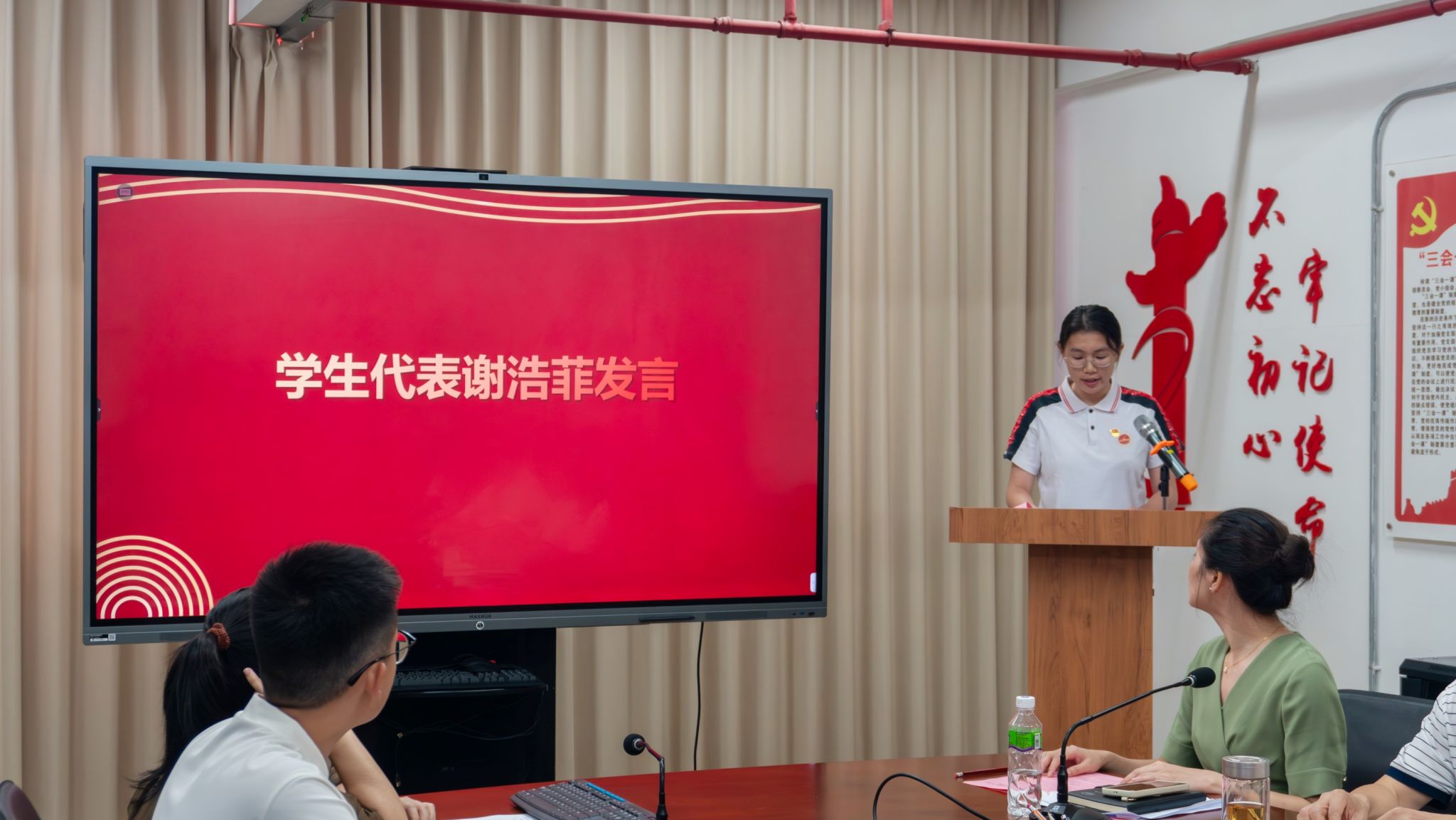 67F26253CD482CF05B4066D3A71_2AEE4A64_33C9A