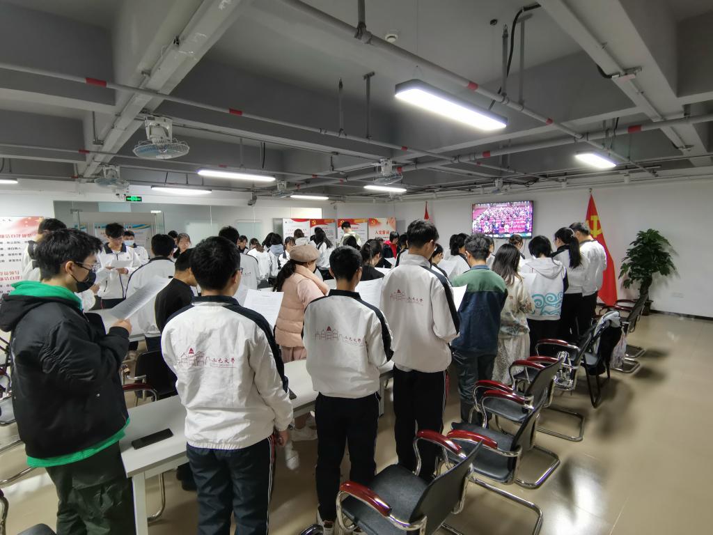 38931F46F96E0650E76A70C8534_03DA18A7_197D9