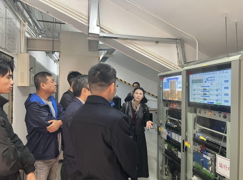 213172C2AF05CCC70806E193DCA_6704DAC1_18483