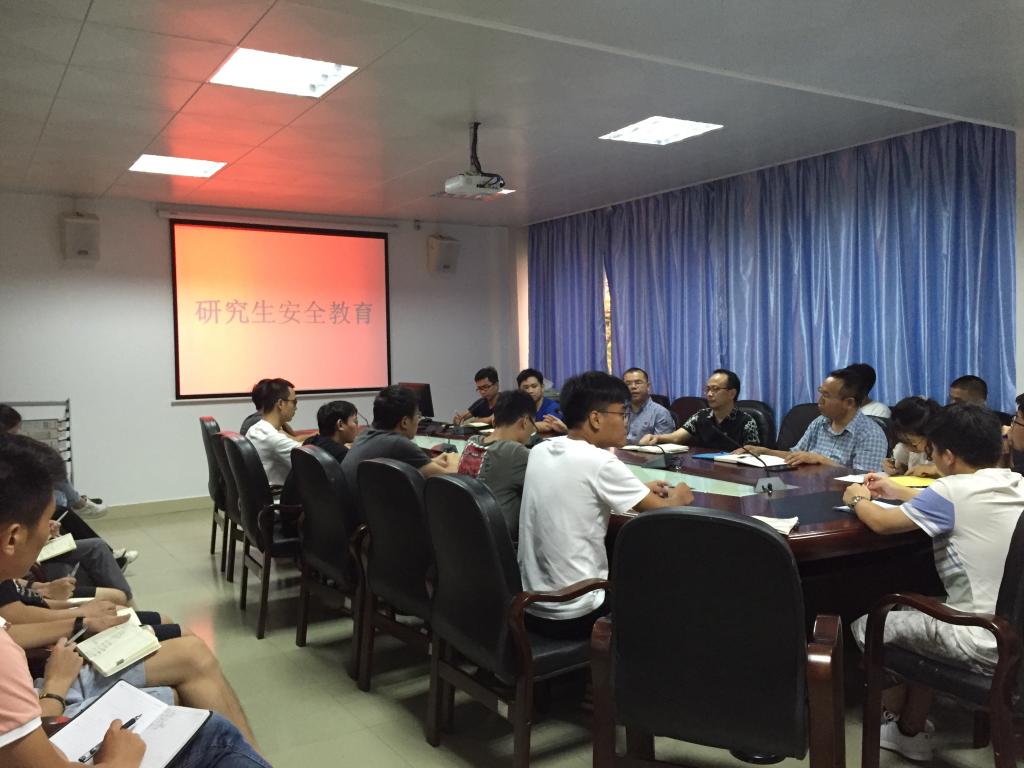 18E081BBE1ADD8B51DD80DAB7A9_34F9B935_1592B