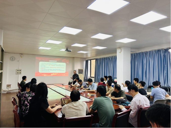 65F995DF56A4085526F3D2BDC19_3C45245F_160A18