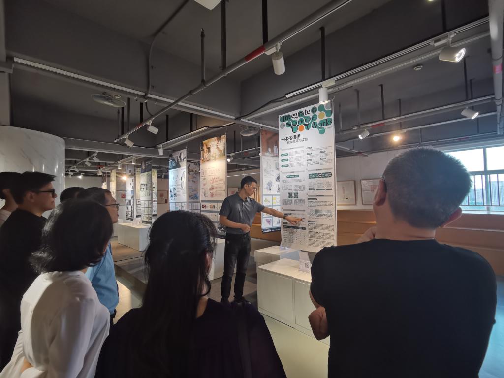 61148EB6555AEFC8D70E46E13BE_672C7BC5_1309A