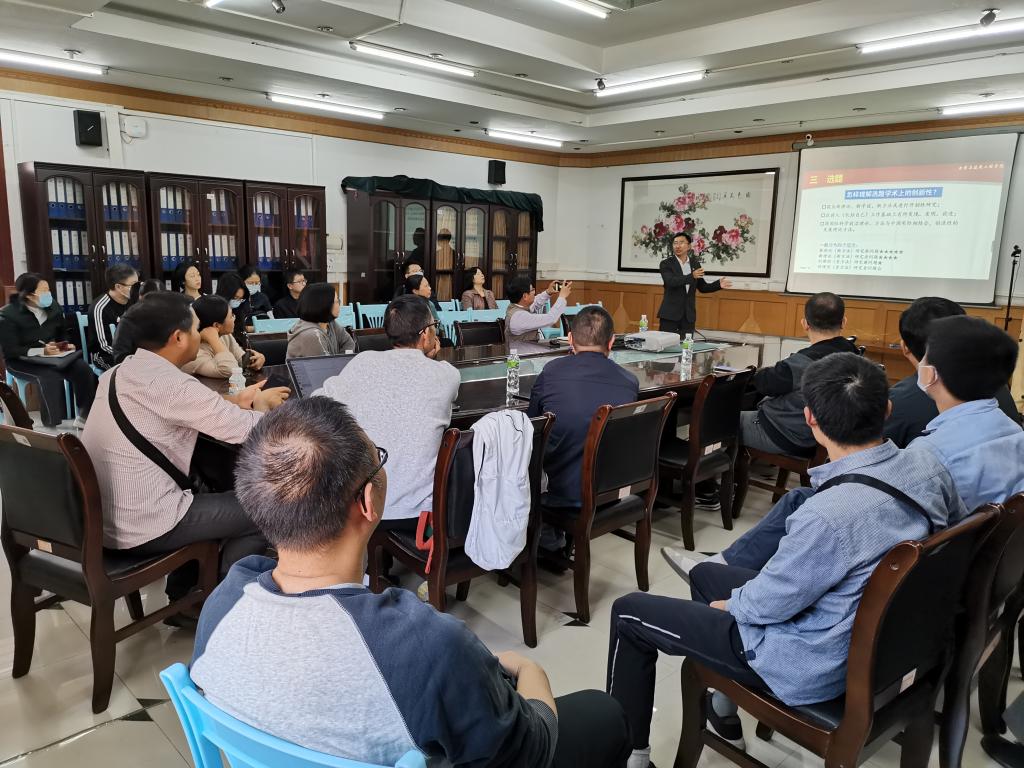 3F772CDD490123E5FE7B466B7E3_FCF69317_20D40