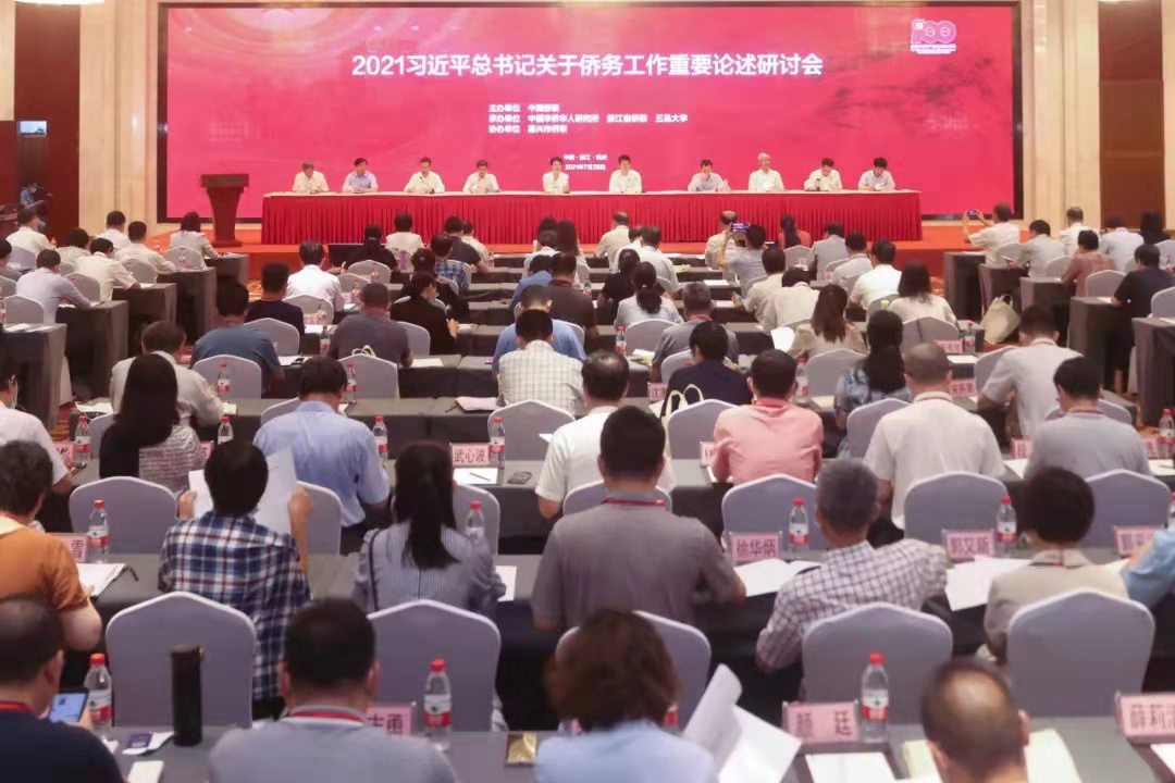 293DAFF04D56A178B0236A6792C_BA0CA433_E4176