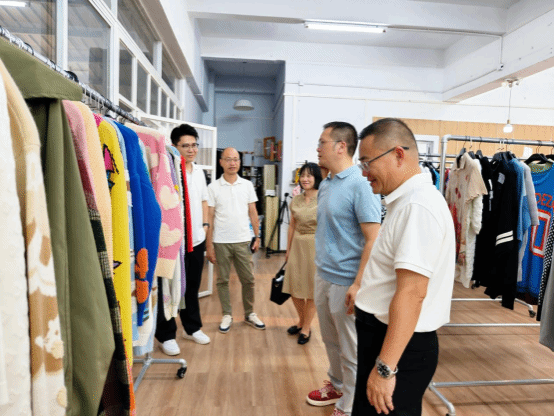 BA2A30A525AC95F6FEAF9DA80D1_FDECCF18_1E35D