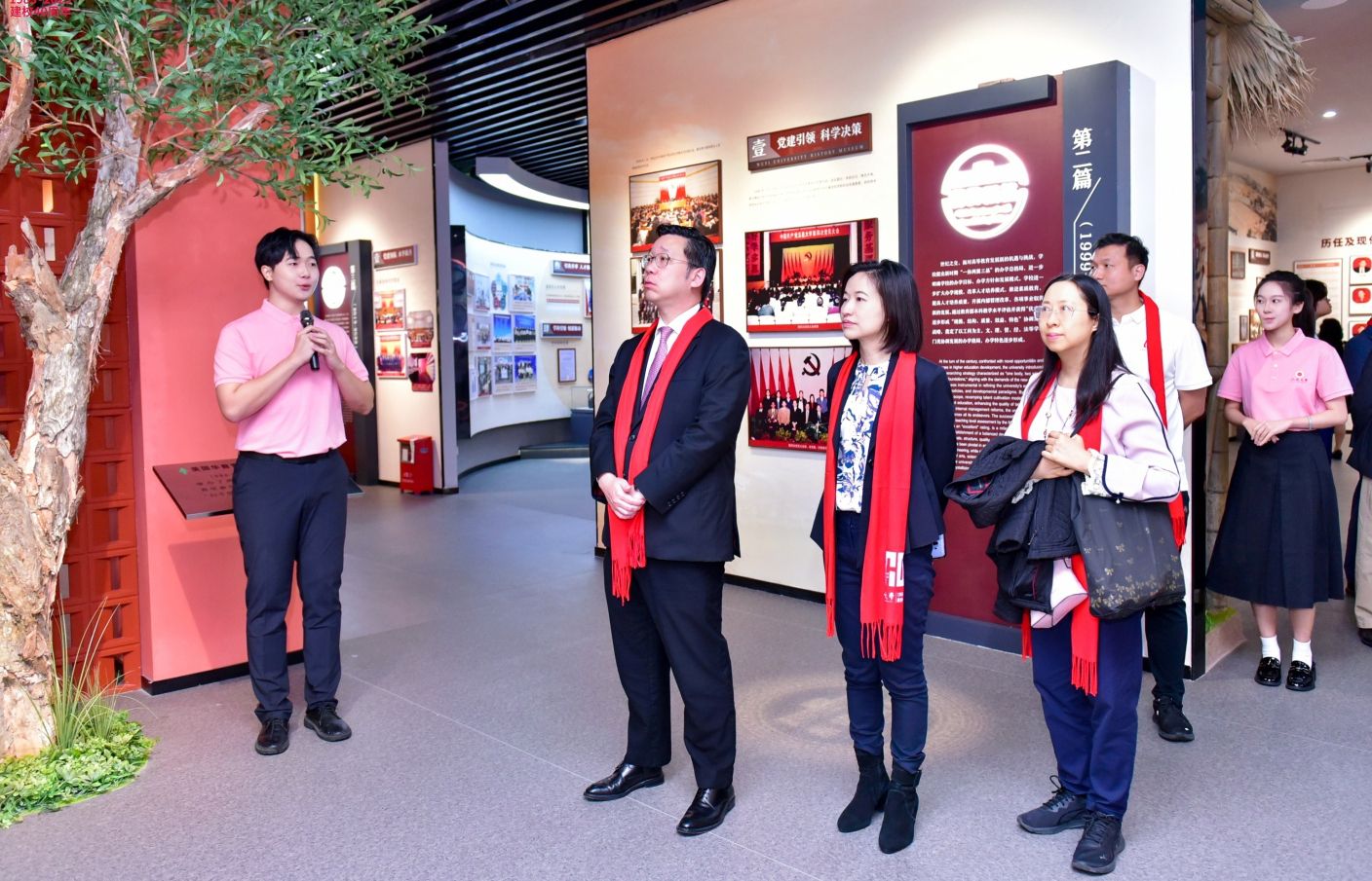 15ADE6FA9905E5618243CC9755C_38740677_3C2EE 15ADE6FA9905E5618243CC9755C_38740677_3C2EE