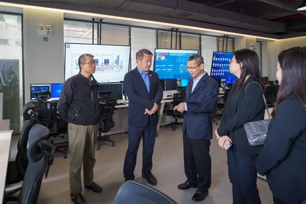 867E2EC580672428D8E7883BD35_11481147_173A0