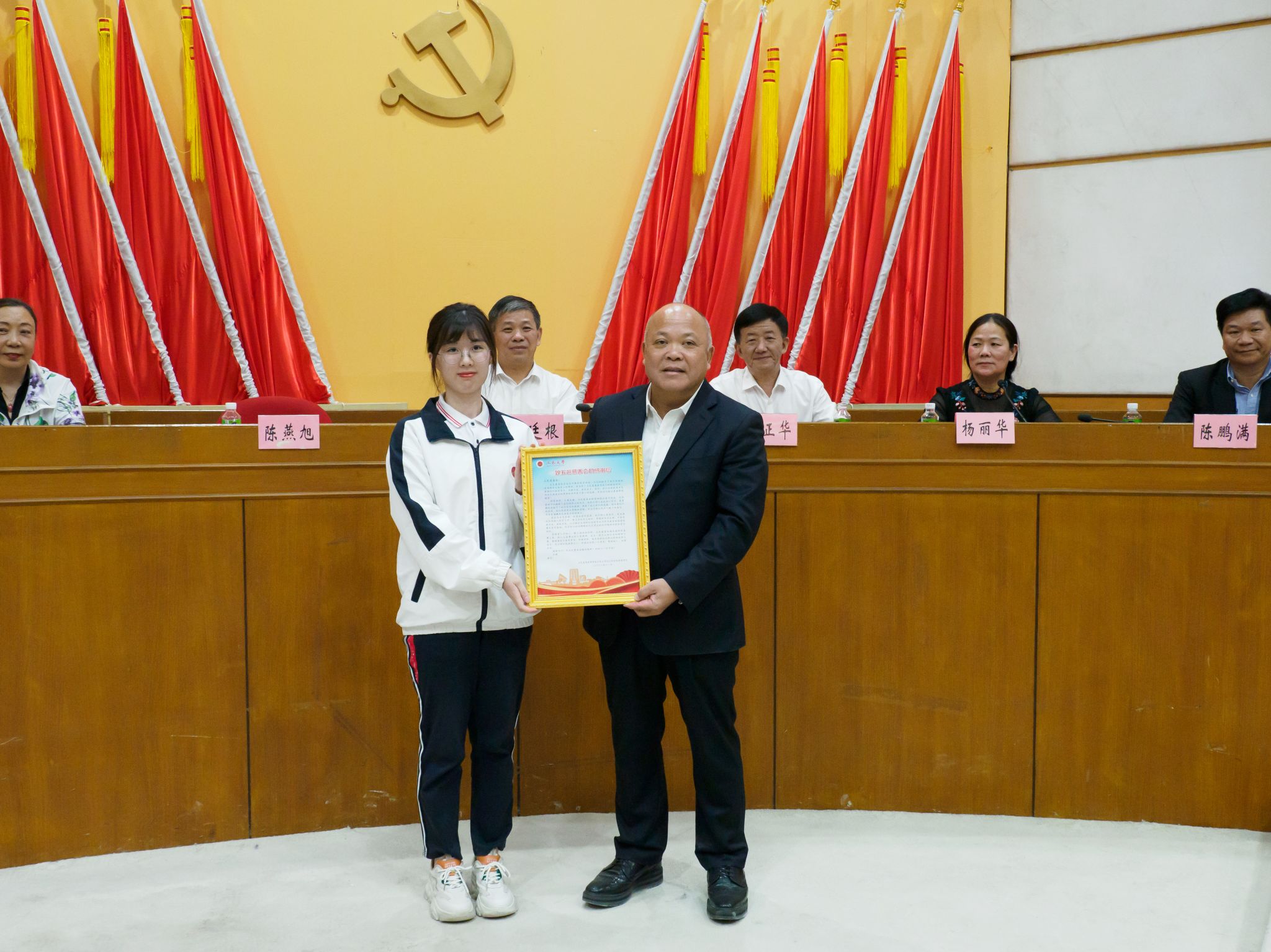 1508C303B627E368A740E61C160_2329691E_569A0 1508C303B627E368A740E61C160_2329691E_569A0