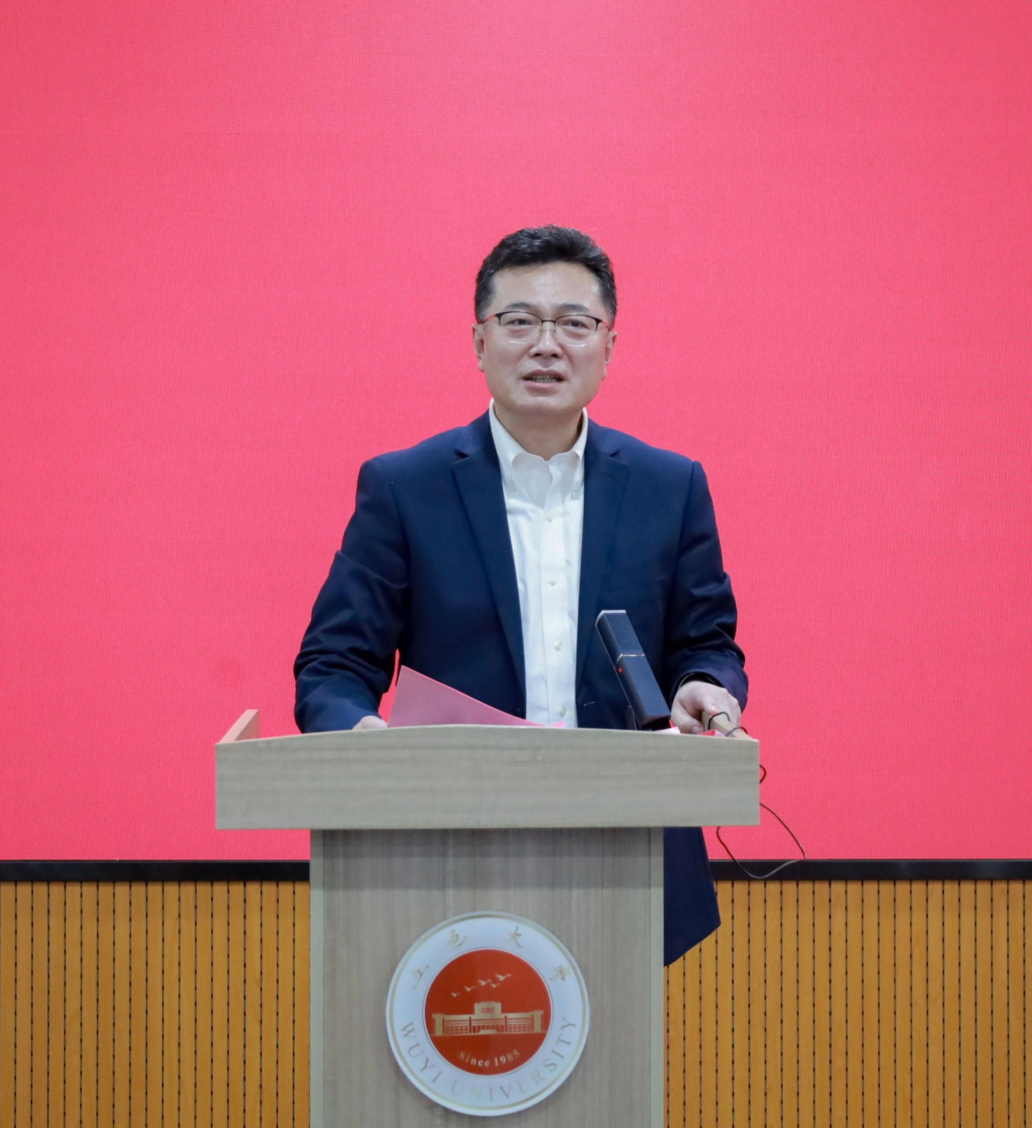 ECE99AC324FA6383880A09B7DED_063B9A4B_7C892