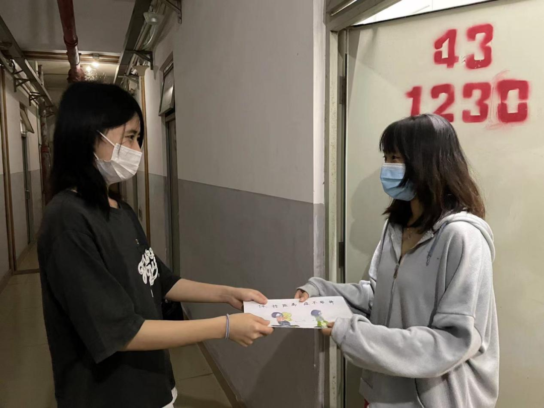 E00DE0A649C41CBD421F18FF936_98D2AD51_AE01F