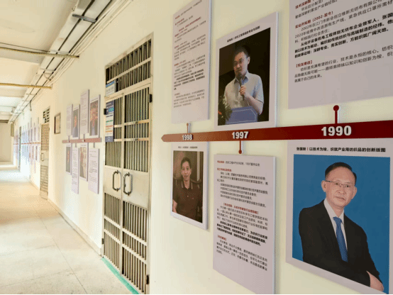 E19ED8A0AE9FA6DC4DE72406E51_73CFA732_19A79