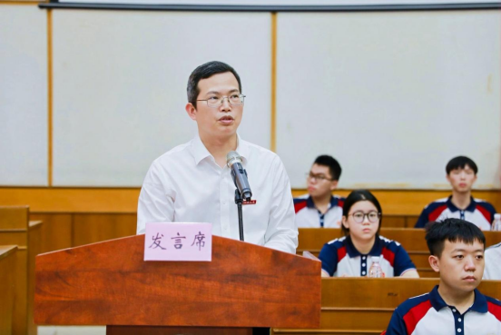 E6B36E5CD3A8994BDD55A9A2EB6_3889B471_C7586