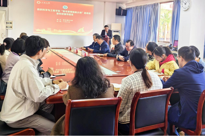 0D6D00B6333B00C8CCE36969AC4_D5D2E2BF_136987