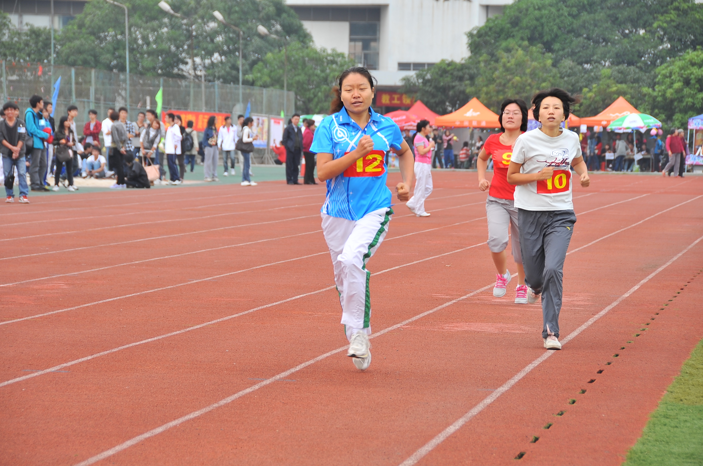 696BB9578CA114AEBC0E58D83F2_557F9127_2E30A8.jpg?e=