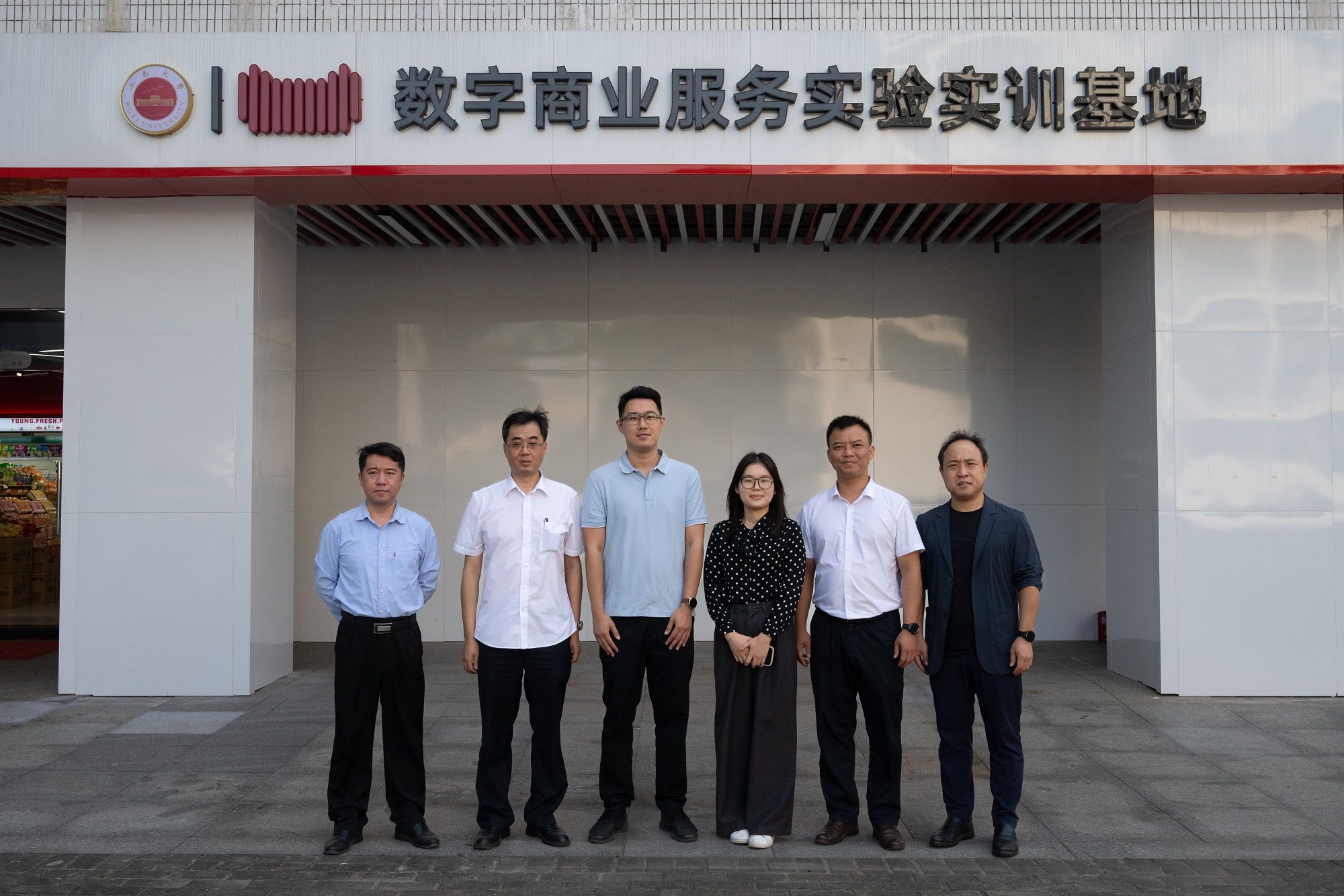 F55B46FCC35DE114043EAAD59BA_A41ED381_5636B