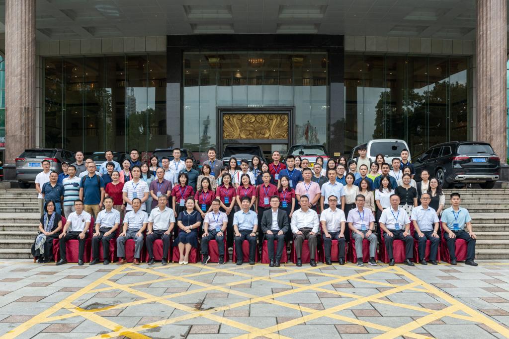 52D33CF4D1107770F662CCCA814_CB0FD88F_22305