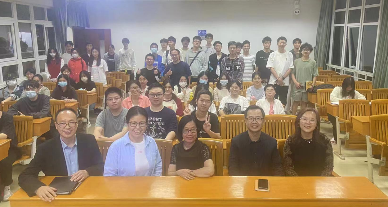 B6E724E7FD6DBDC8BCF51401529_52C5F092_F93A8 B6E724E7FD6DBDC8BCF51401529_52C5F092_F93A8