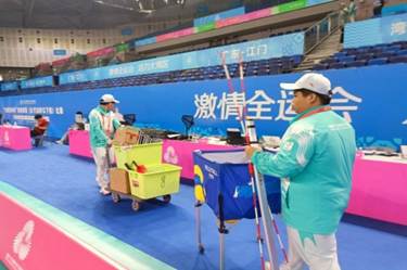 3813BD80E153B76FFA60786630A_30A6540F_4909 图片包括 人, 修建, 男子, 站 AI 天生的内容可能不准确。。