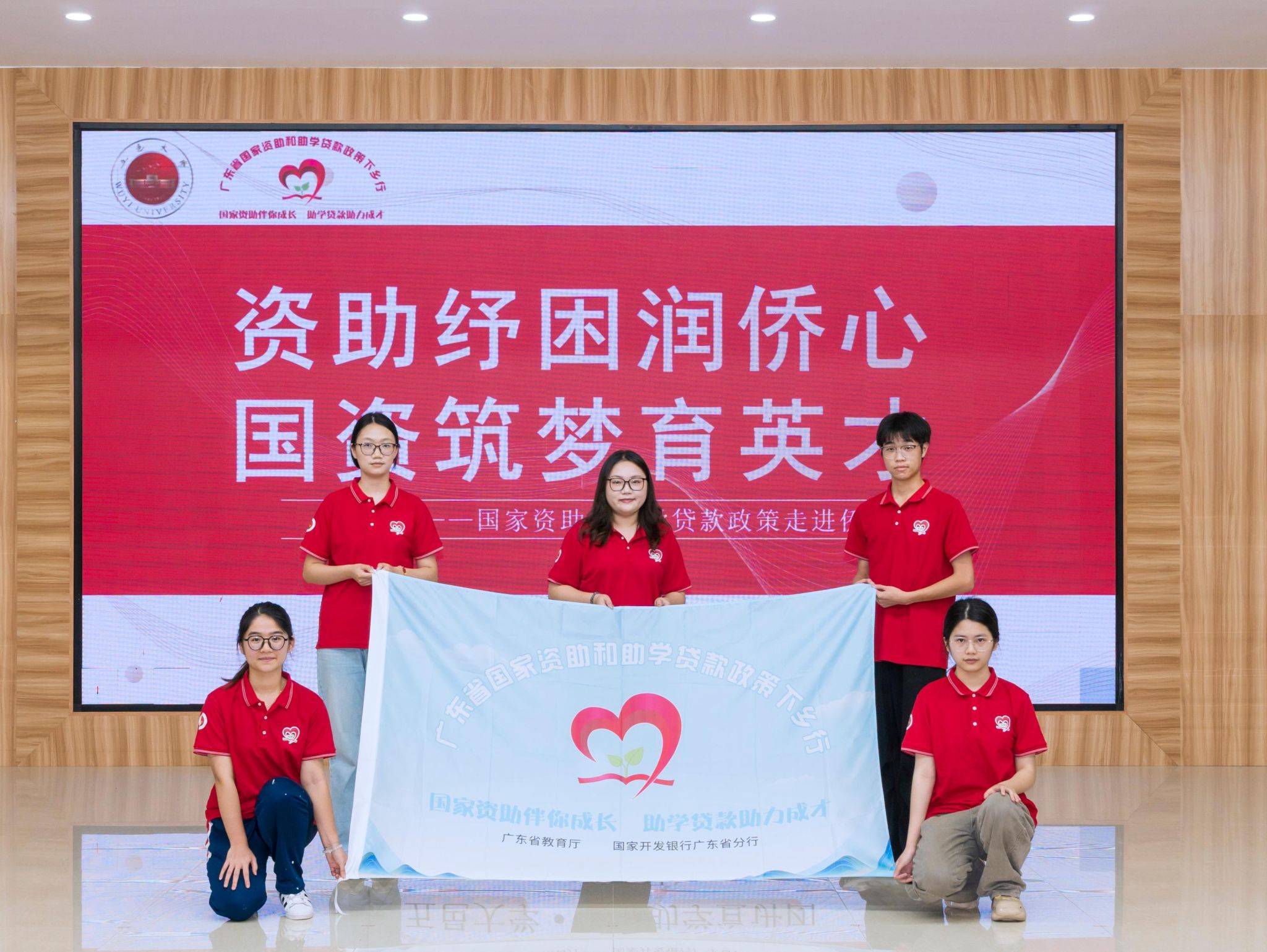 01C8B119B6E4D55E626639BCF62_4F741AC6_5ACB0