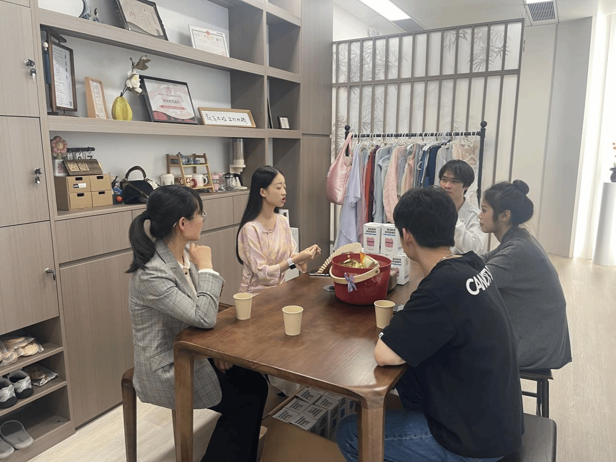 9F06170D0B13A4E6BBBC7D60DFD_37CF7BAA_8D1F9