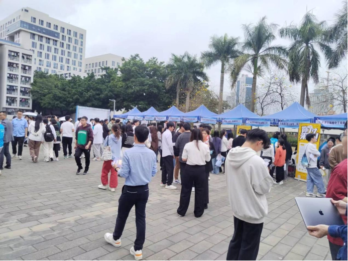 EA7F551DE3CD2BEDF2F1D5D9CBA_430D0BBC_160A18