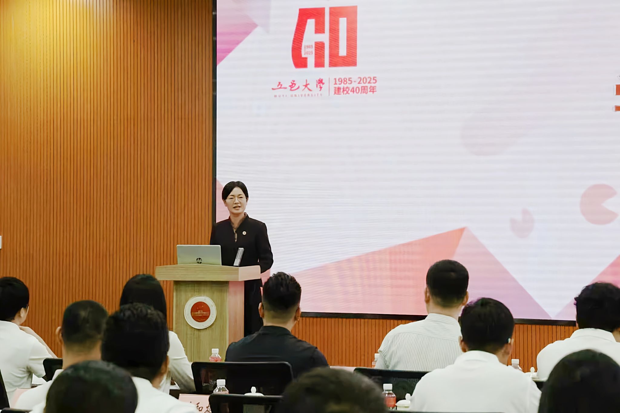 E8DD03B343CF2143A73964E3A5F_CFB83A0D_3A4C6