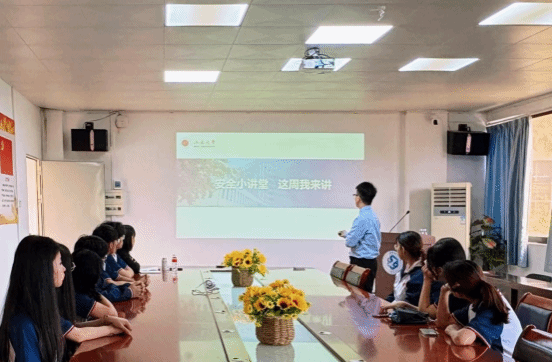 84913FA6A3D9ACED66320EAC1E6_AA4AC688_17BA2