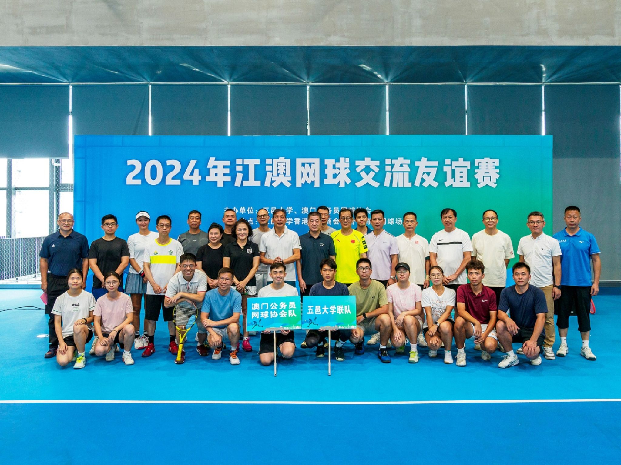 69B383B8EEDC2C10C209237BE8D_7876E429_65337